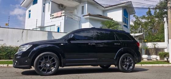 DODGE JOURNEY 3.6 RT V6 GASOLINA 4P AUTOMÁTICO DODGE JOURNEY 3.6 RT V6 GASOLINA 4P AUTOMÁTICO